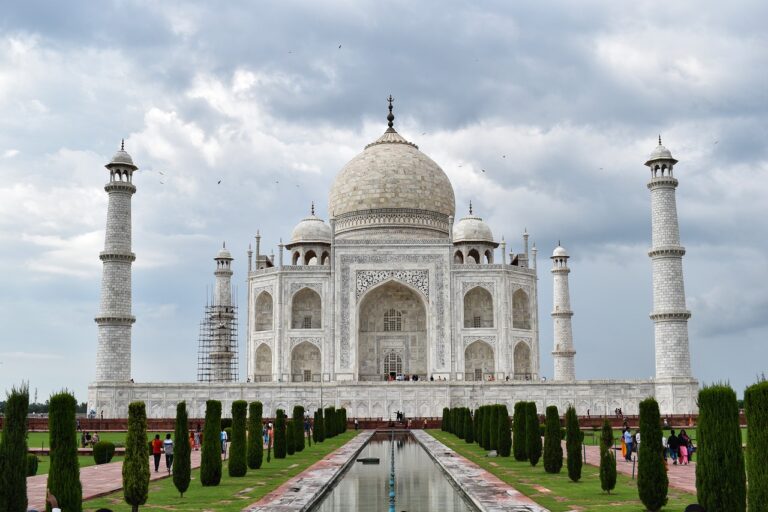 tajmahal, agra, india-4595871.jpg